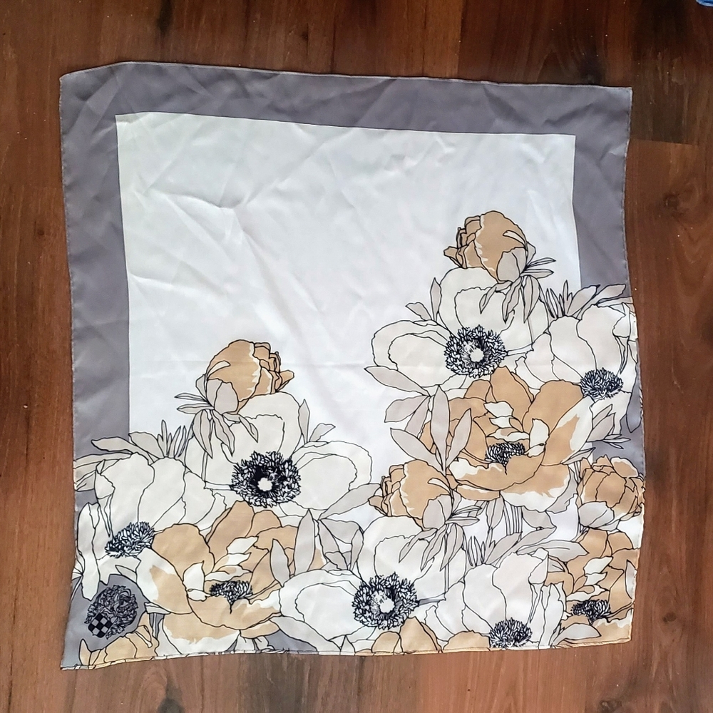 Vince Camuto Polyester Scarf